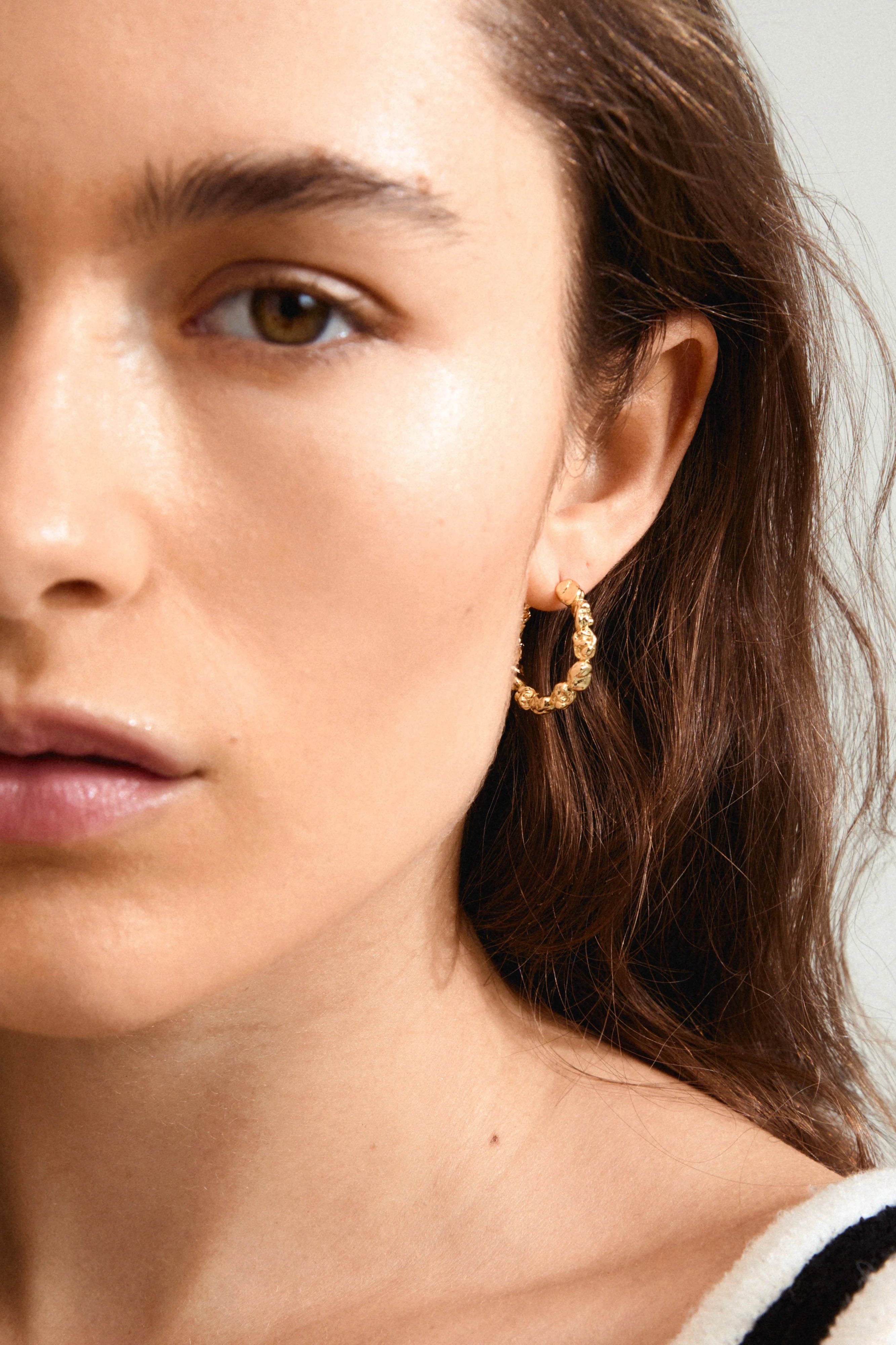 Tide Hoop Earrings Gold