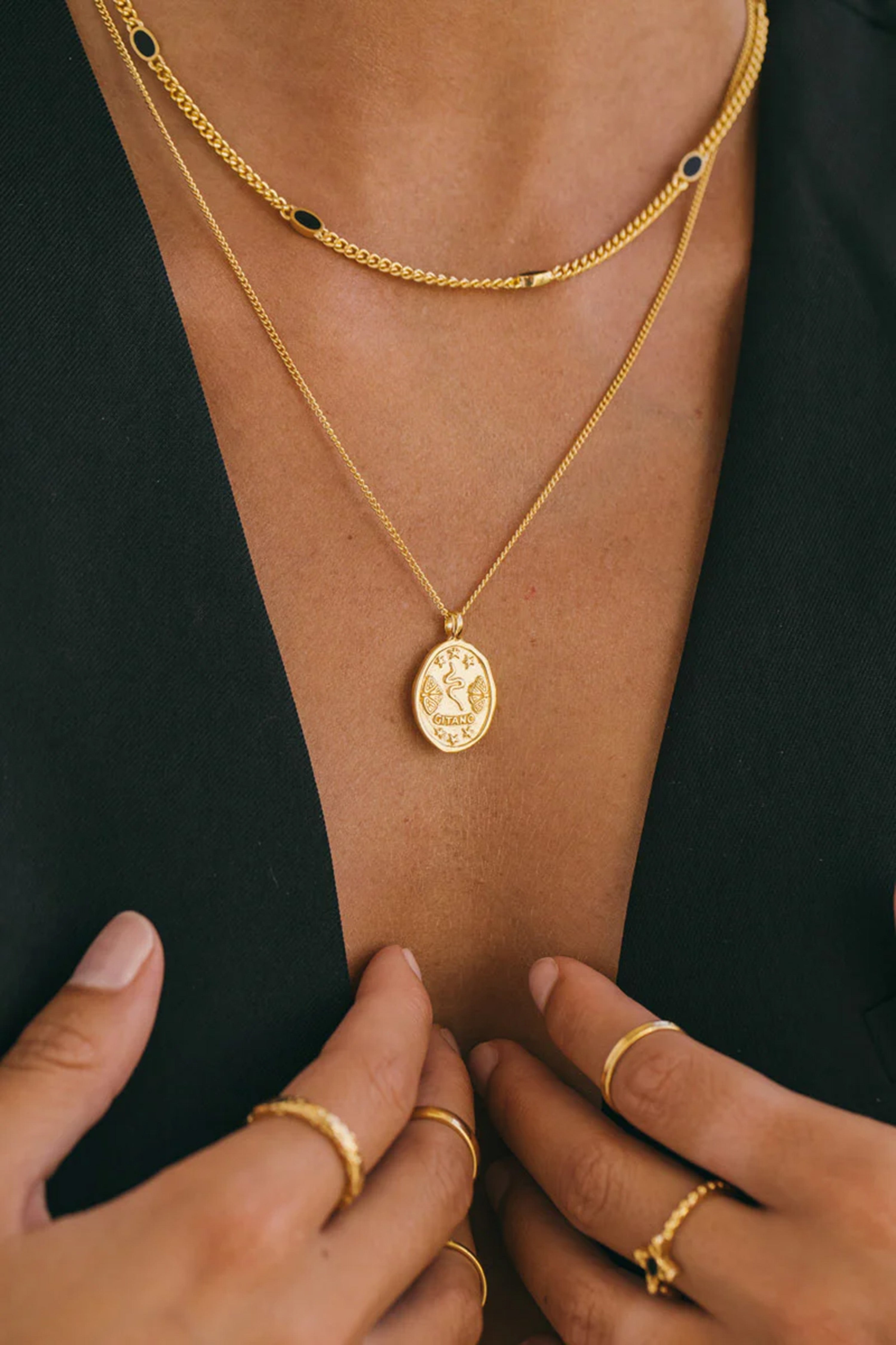 Gitano Coin Necklace Gold