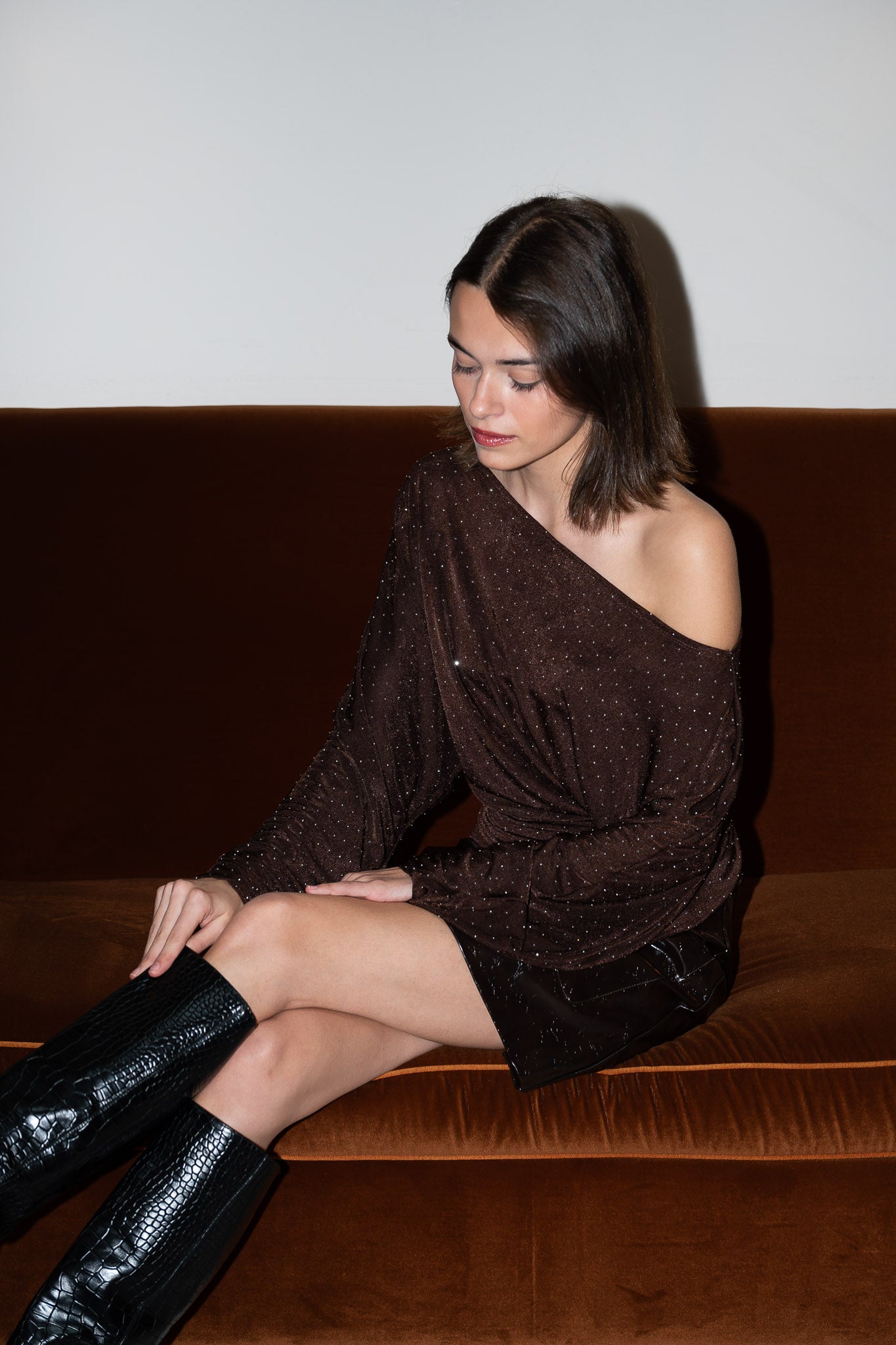 Mauri Sequin Top Chocolate