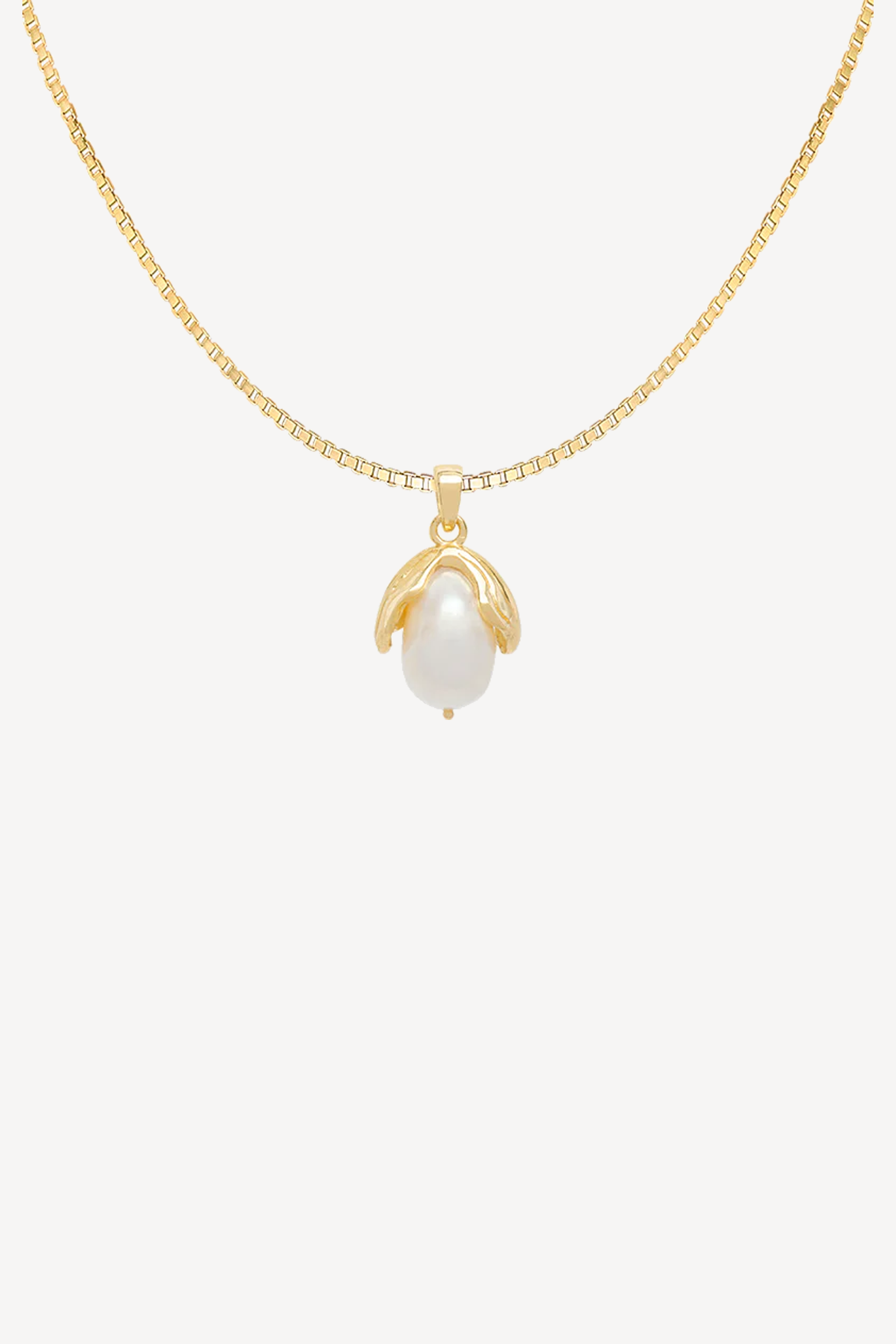 Pearl Leaf Necklace