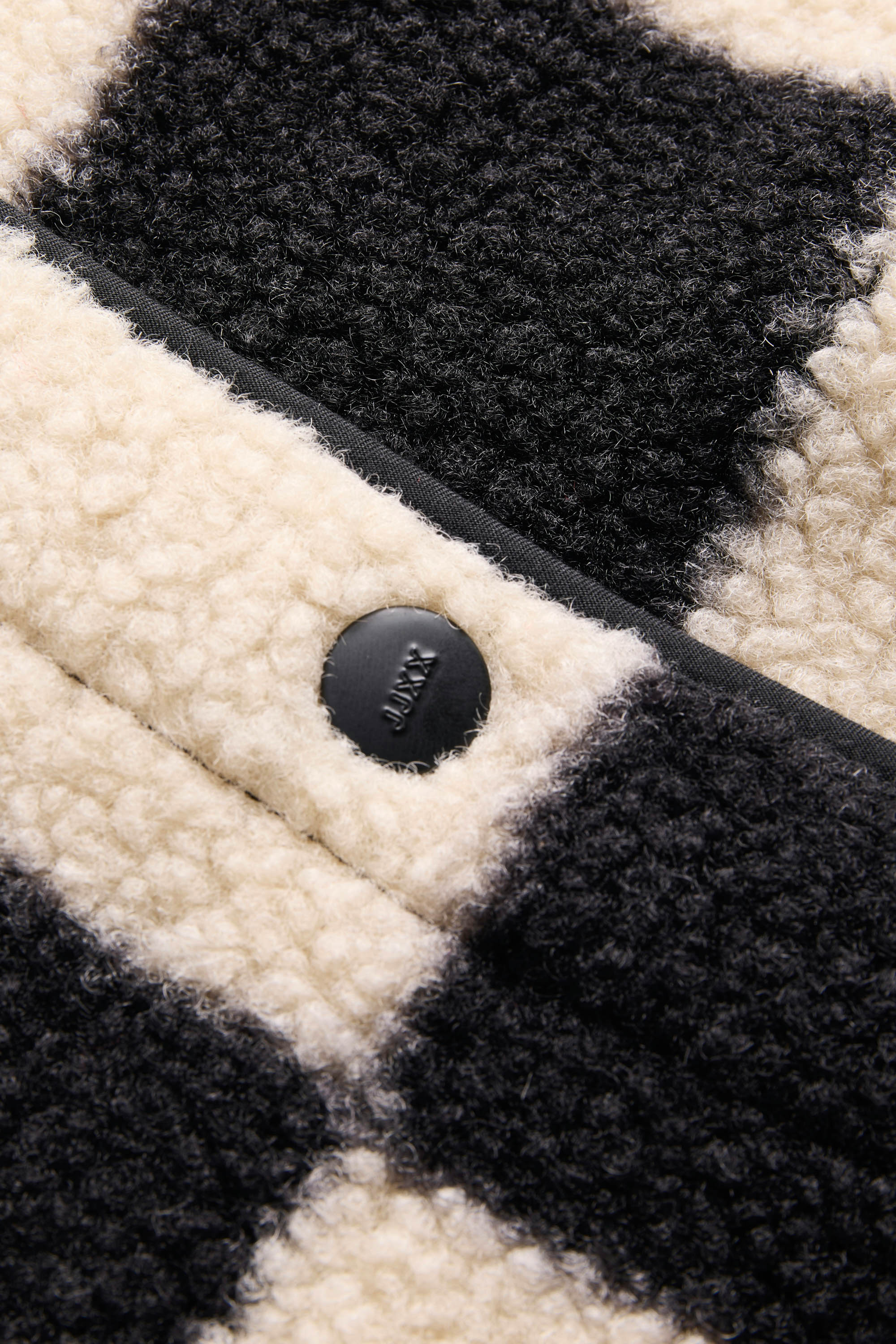 Vera Check Teddy Vest